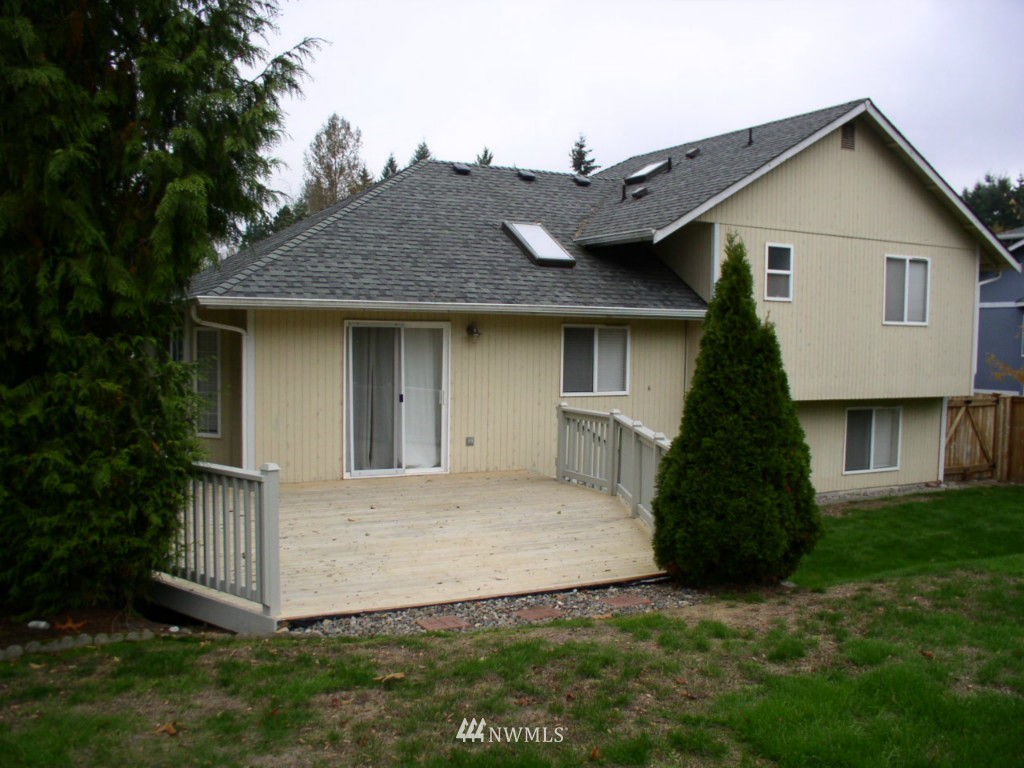 14007 Southeast 188 Way Renton, WA 98058 - Photo 17 of 18