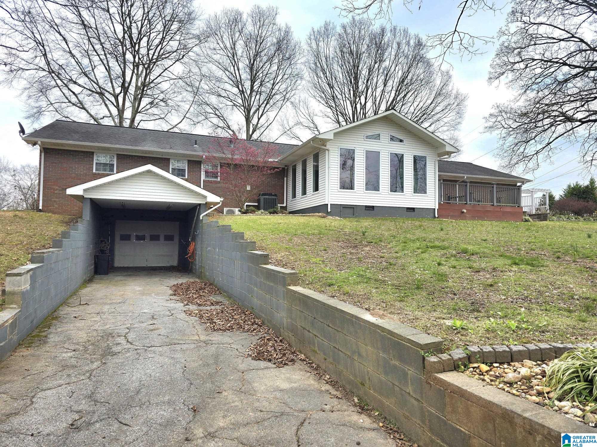 208 Sunny Hill Road Anniston, AL 36206 - Photo 31 of 33