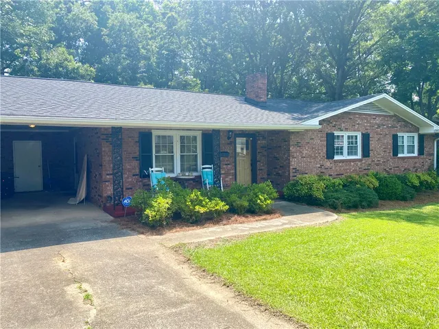 $240,000 | 7 Carlisle Drive, Honea Path, SC 29654
