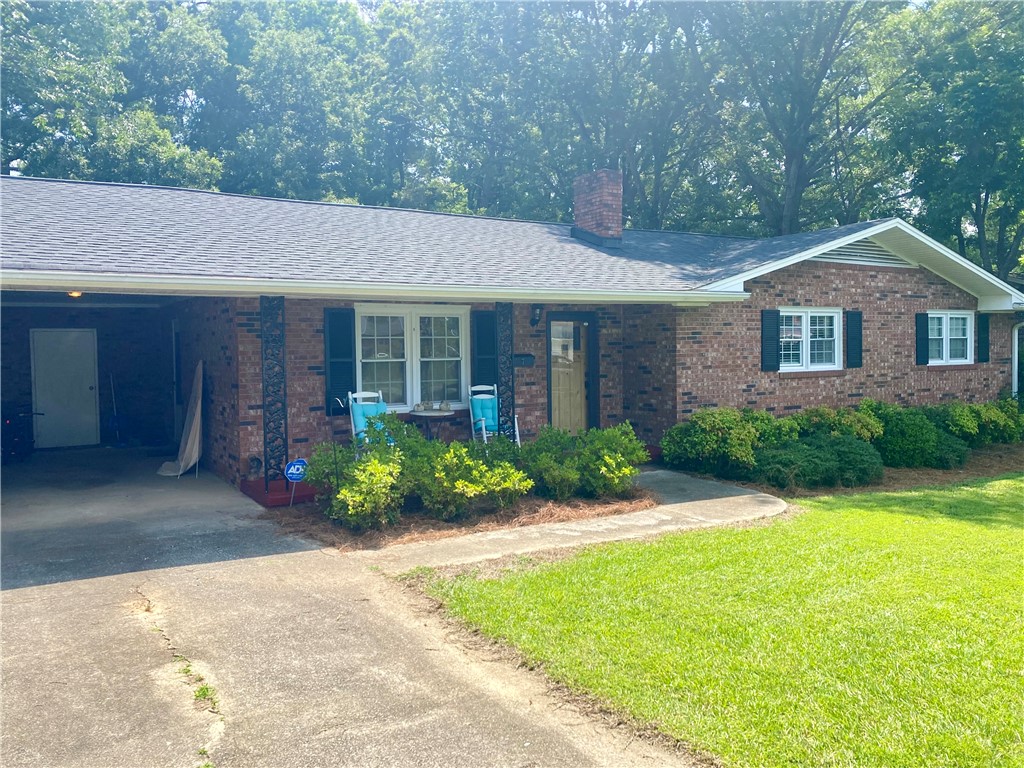 7 Carlisle Drive Honea Path, SC 29654 - Photo 2 of 33