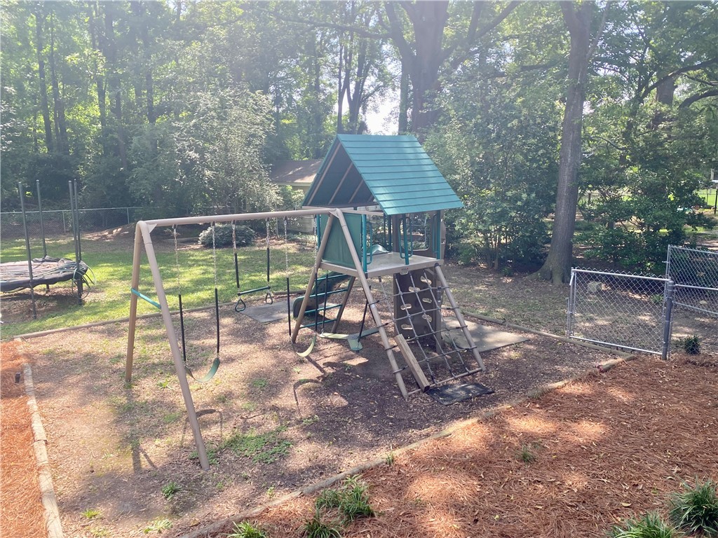 7 Carlisle Drive Honea Path, SC 29654 - Photo 24 of 33