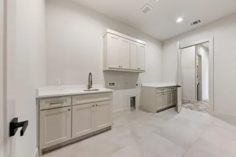 $775,000 | 461 Whispering Way, Red Oak, TX 75154