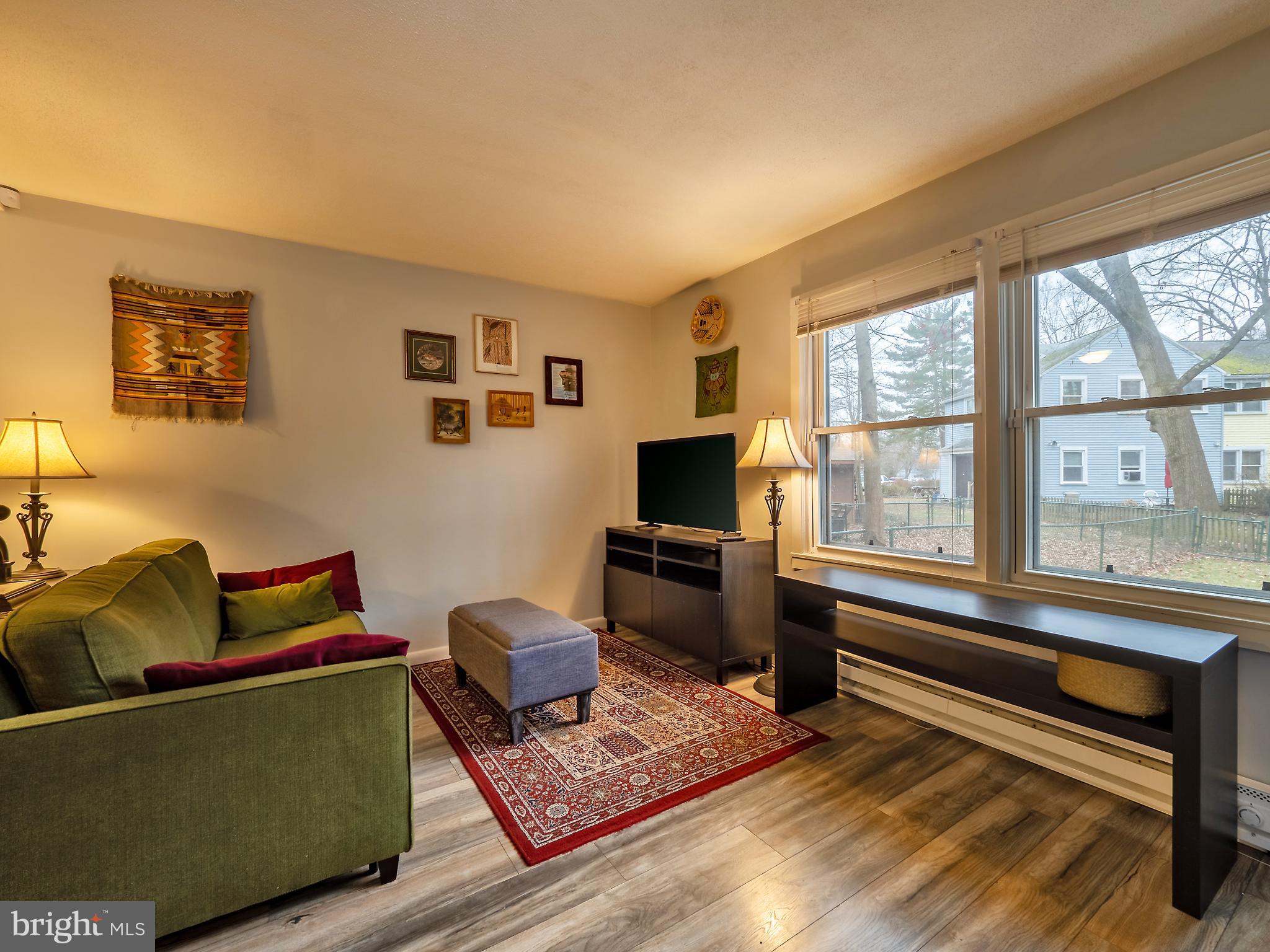 11-E Laurel Hill Road Greenbelt, MD 20770 - Photo 12 of 34 Living Room