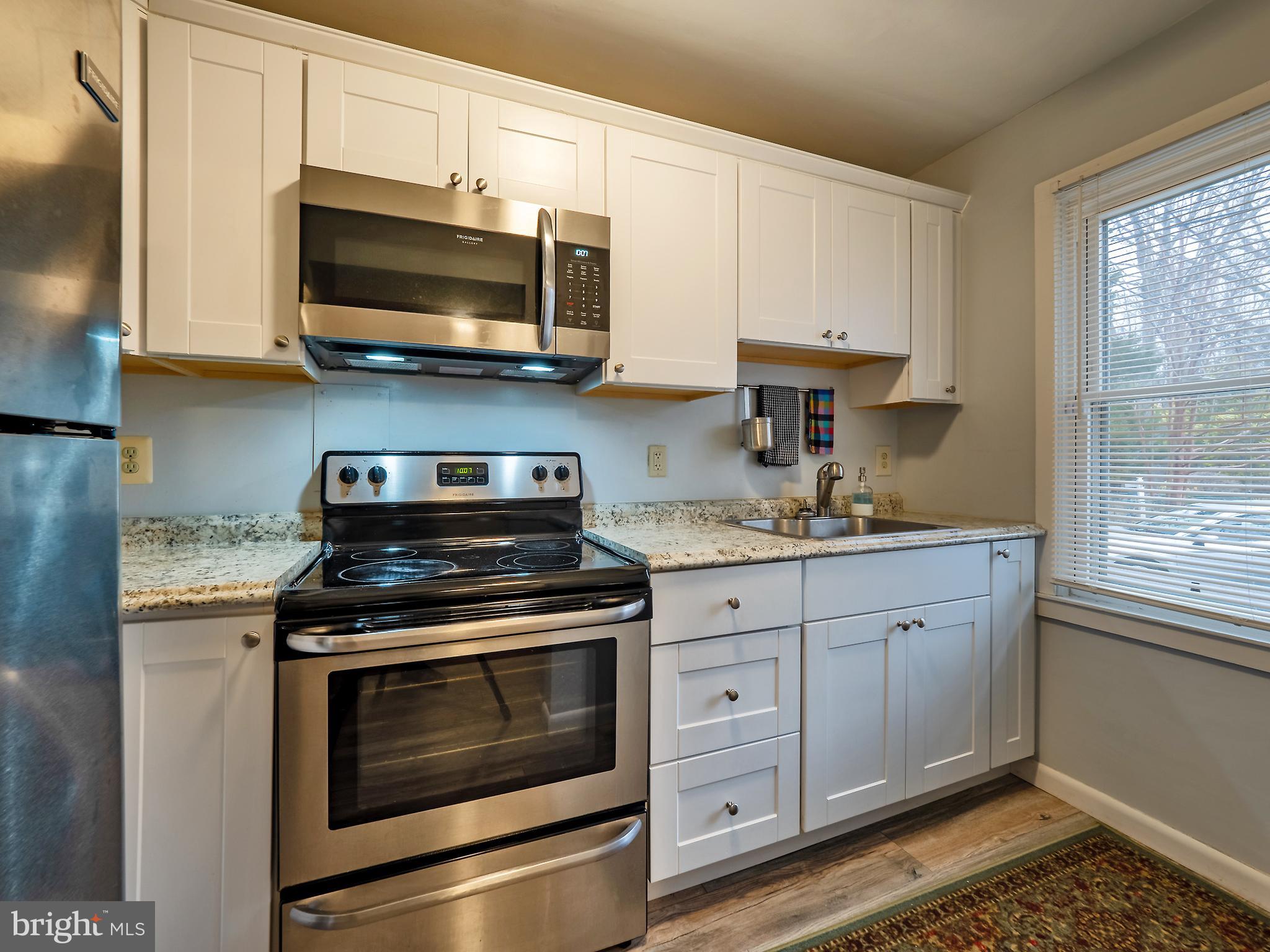 11-E Laurel Hill Road Greenbelt, MD 20770 - Photo 15 of 34 Kitchen