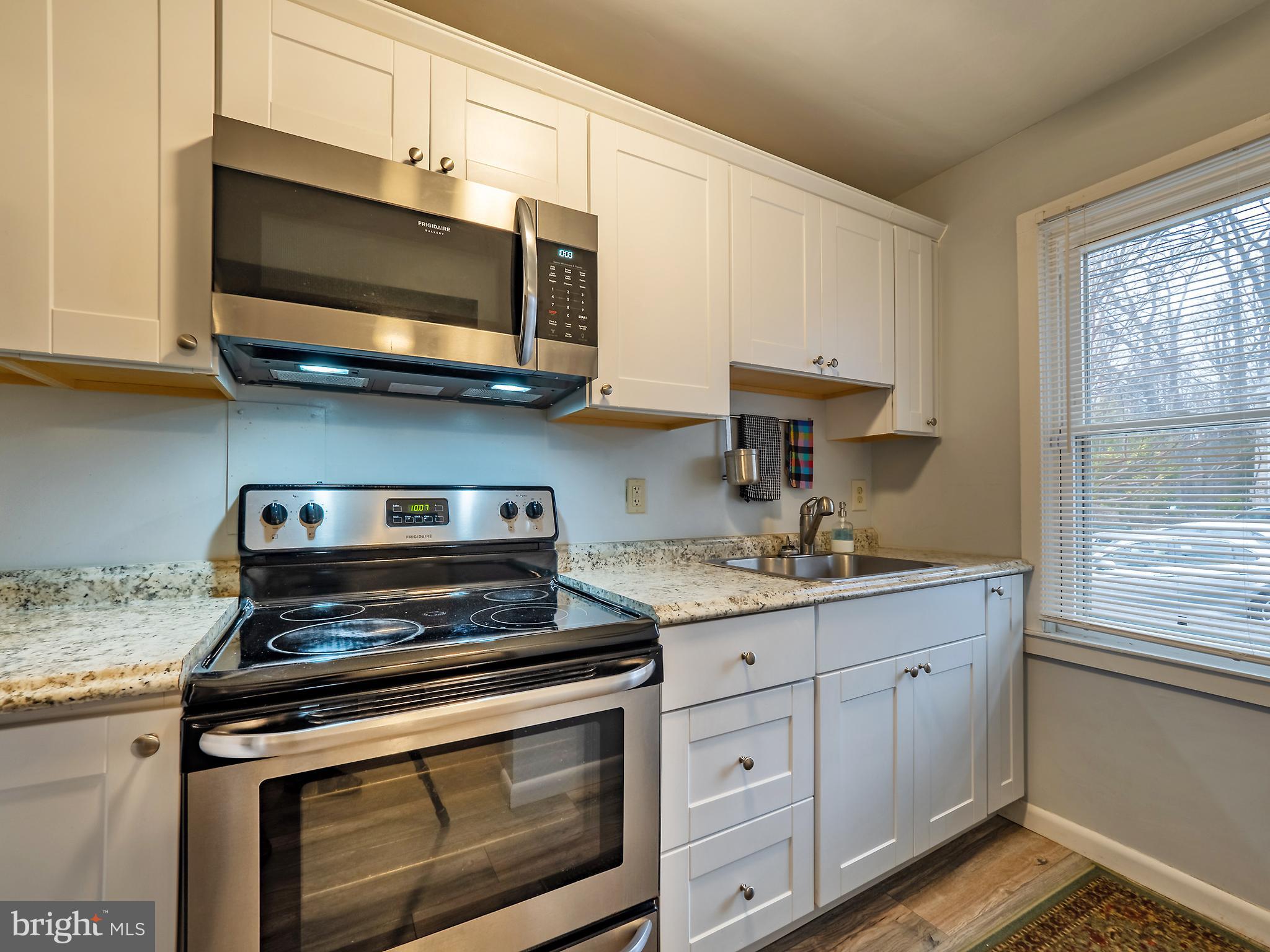 11-E Laurel Hill Road Greenbelt, MD 20770 - Photo 17 of 34 Kitchen