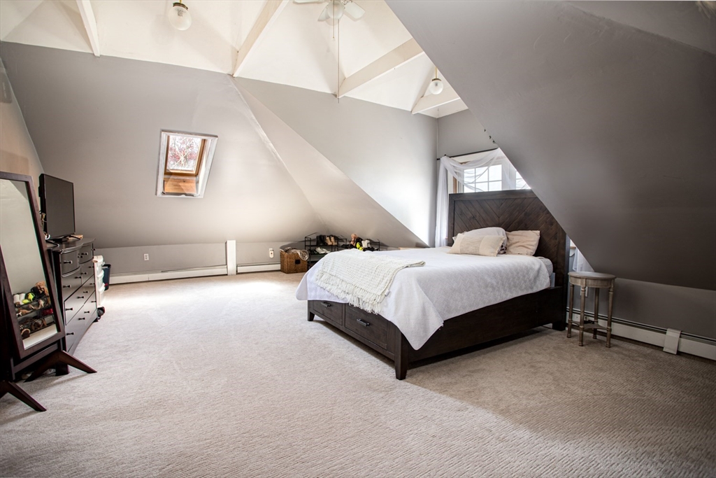 1833 Highland Avenue Fall River, MA 02720 - Photo 26 of 31 Gallery Image 26
