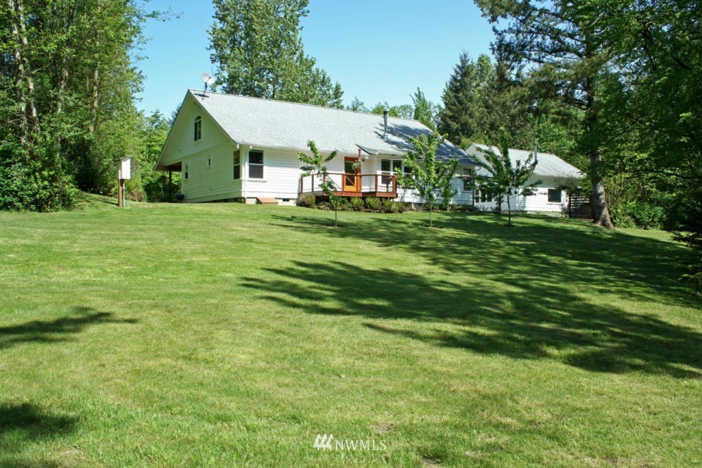2040 Lindsay Road Lynden, WA 98264 - Photo 25 of 25