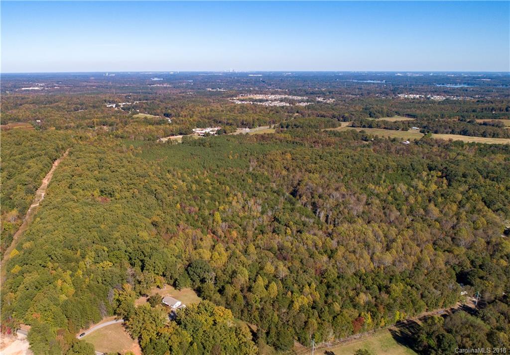 3020 Kingsburry Road Clover, SC 29710 - Photo 15 of 20 Gallery Image 15