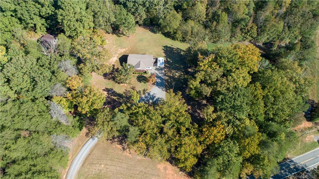 3020 Kingsburry Road Clover, SC 29710 - Photo 16 of 20 Gallery Image 16