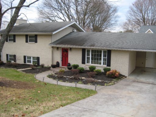 204 Brandon Road Knoxville, TN 37922 - Photo 1 of 1 Primary Photo