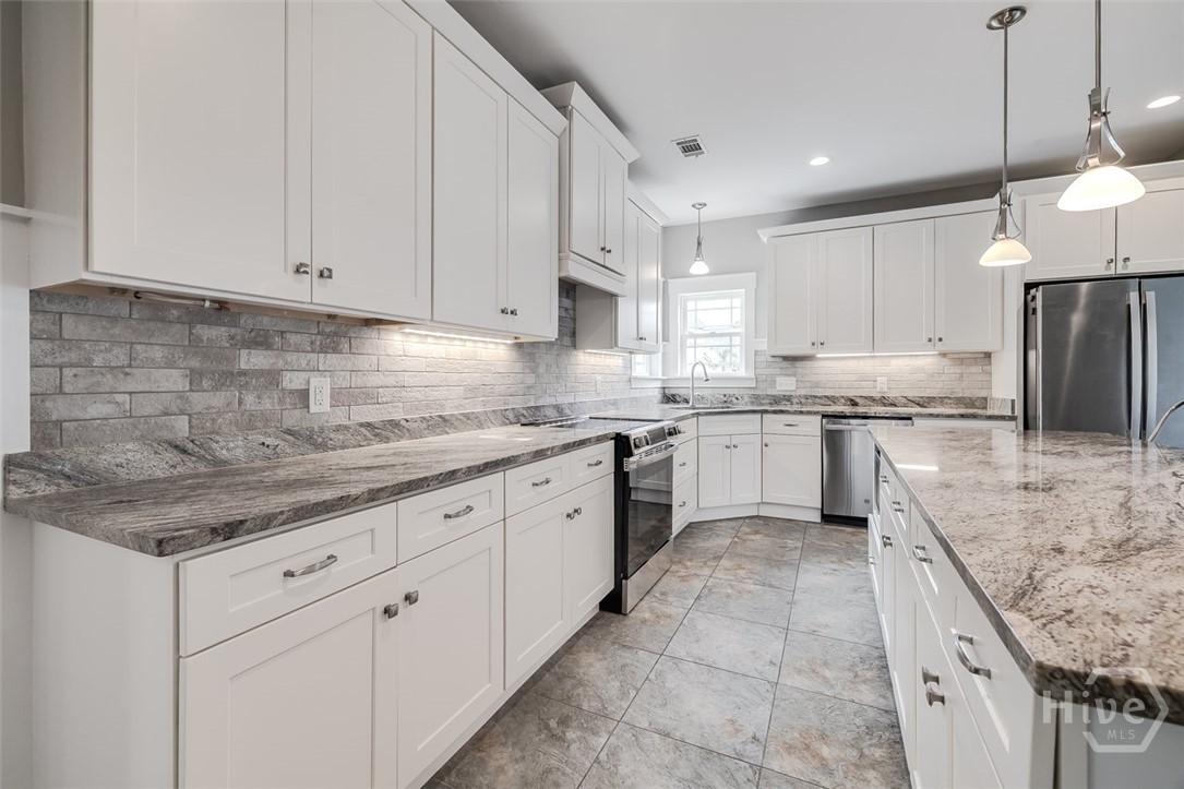 328 Windsor Road Guyton, GA 31312 - Photo 8 of 41