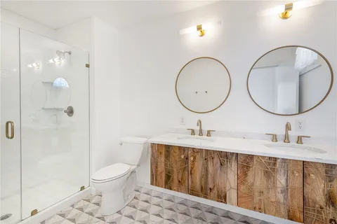 $1,295,000 | 127 Boon Street, Narragansett, RI 02882