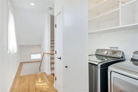 $1,295,000 | 127 Boon Street, Narragansett, RI 02882