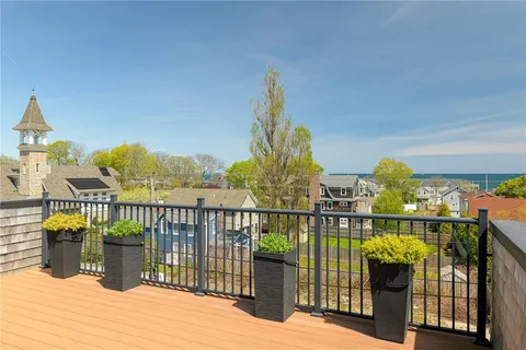 $1,295,000 | 127 Boon Street, Narragansett, RI 02882