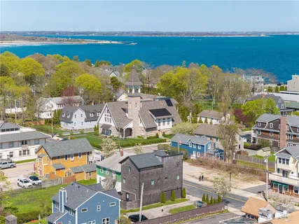 $1,295,000 | 127 Boon Street, Narragansett, RI 02882