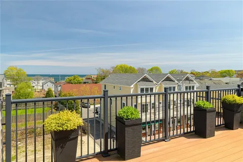 $1,295,000 | 127 Boon Street, Narragansett, RI 02882