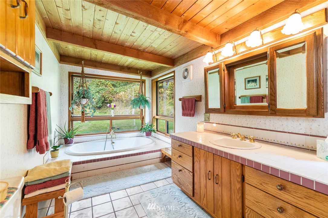 4962 Wishkah Road Aberdeen, WA 98520 - Photo 18 of 40 Gallery Image 18