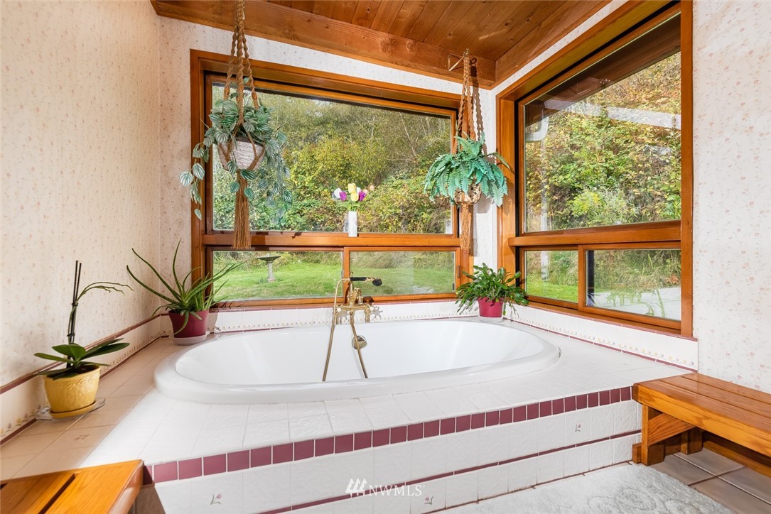 4962 Wishkah Road Aberdeen, WA 98520 - Photo 19 of 40 Gallery Image 19