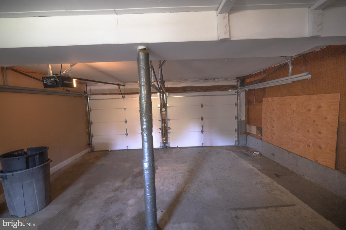 892 Estates Boulevard Hamilton, NJ 08690 - Photo 36 of 36 a view of a garage