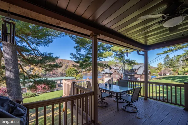 $749,999 | 887 Deep Creek Drive, Unit 7, McHenry, MD 21541