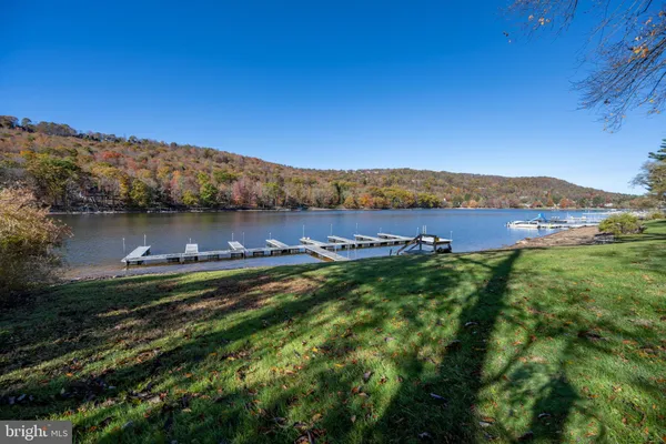 $749,999 | 887 Deep Creek Drive, Unit 7, McHenry, MD 21541