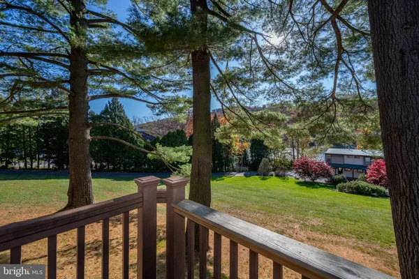 $749,999 | 887 Deep Creek Drive, Unit 7, McHenry, MD 21541