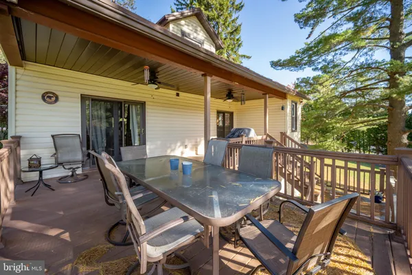 $749,999 | 887 Deep Creek Drive, Unit 7, McHenry, MD 21541