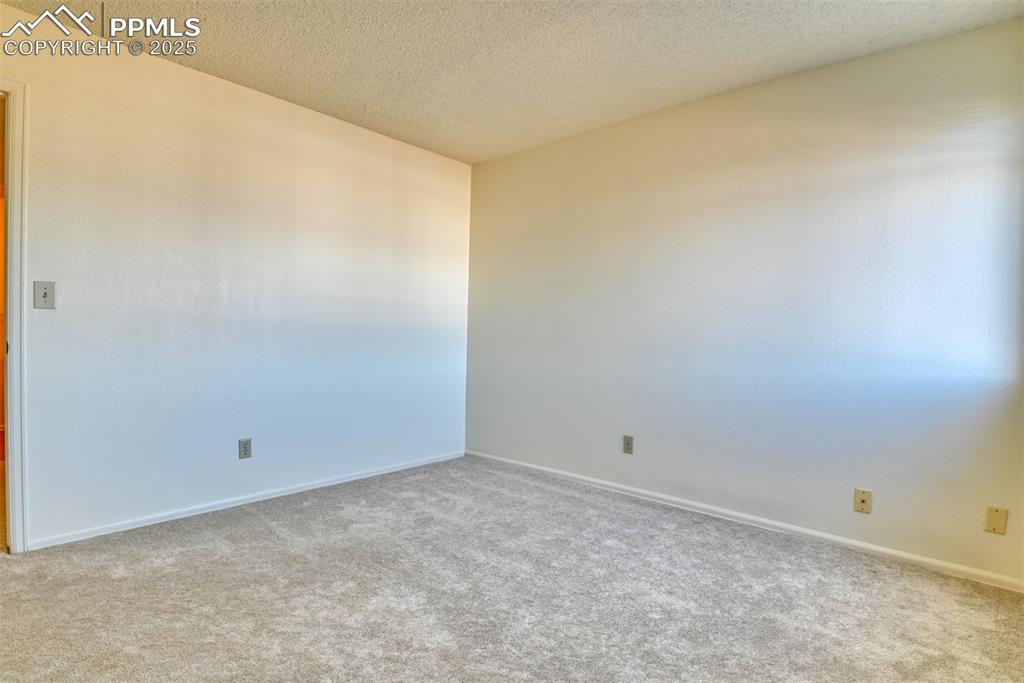 916 Tenderfoot Hill Road, Unit 101 Colorado Springs, CO 80906 - Photo 33 of 42 a view of an empty room