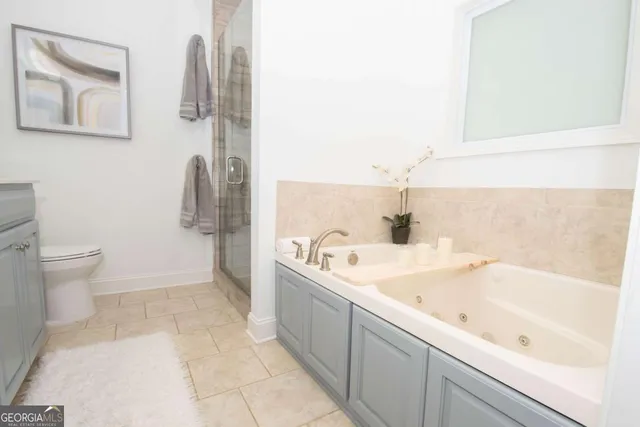 $575,000 | 135 Planters Ridge Drive, LaGrange, GA 30240