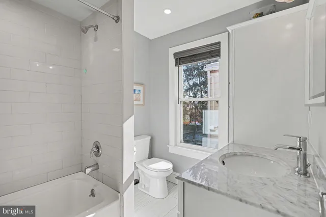 $360,000 | 423 North Pine Street, Lancaster, PA 17603