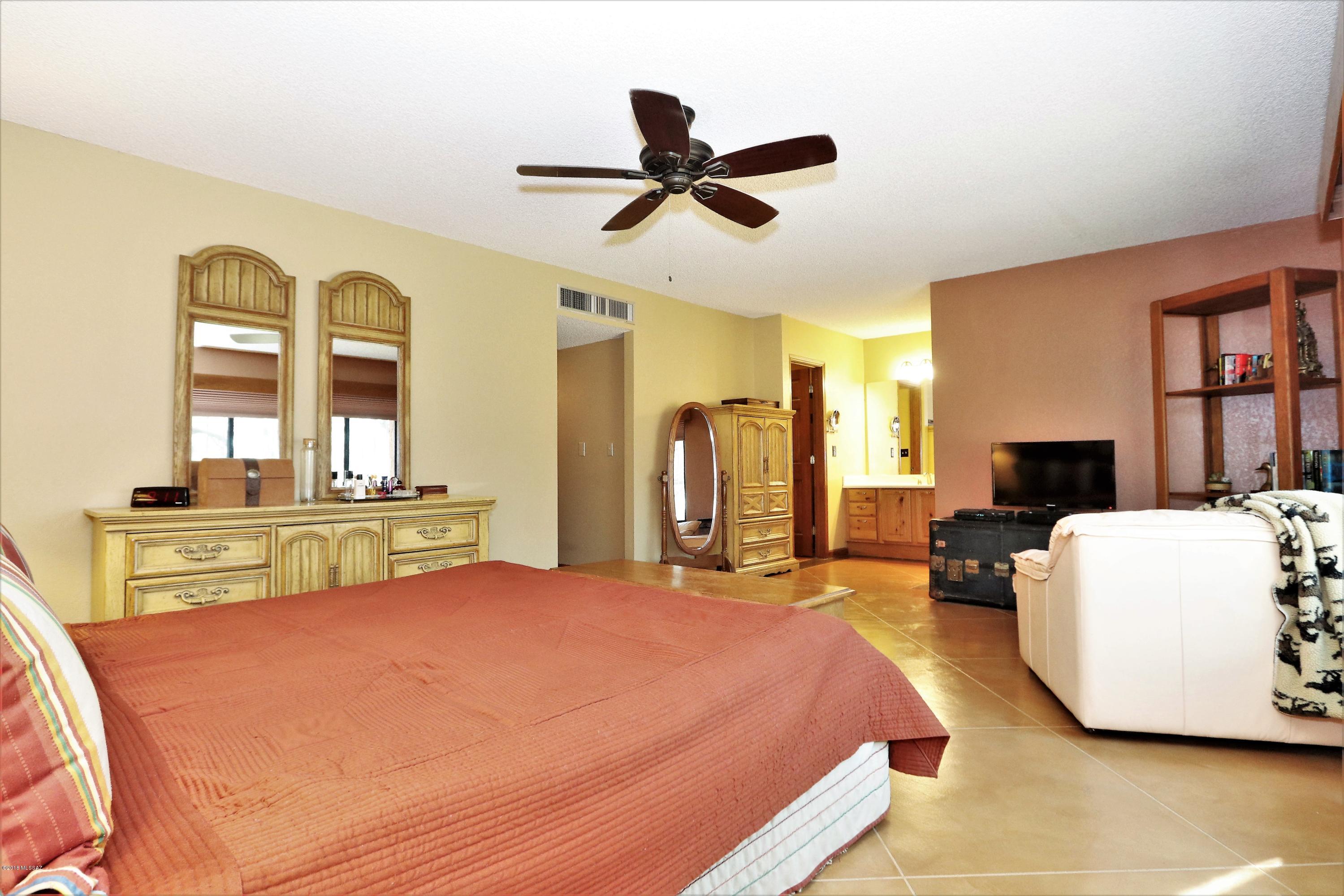 12100 East Tanque Verde Road Tucson, AZ 85749 - Photo 32 of 50 Gallery Image 32