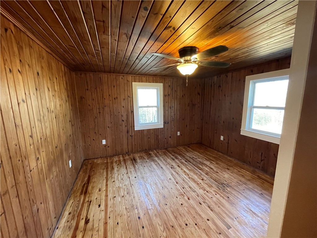 240 Cassidy Bridge Road Mountain Rest, SC 29664 - Photo 15 of 31 Gallery Image 15