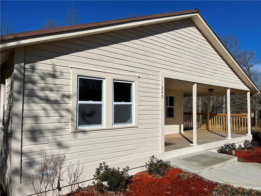 240 Cassidy Bridge Road Mountain Rest, SC 29664 - Photo 5 of 31 Gallery Image 5