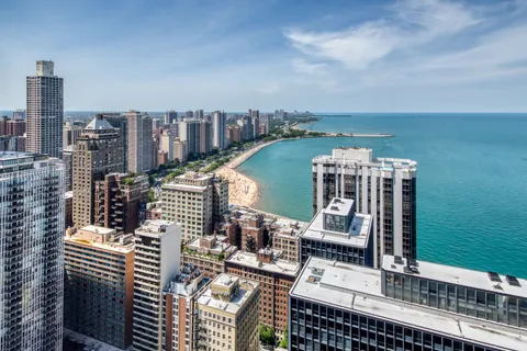 $485,000 | 260 East Chestnut Street, Unit 2701, Chicago, IL 60611