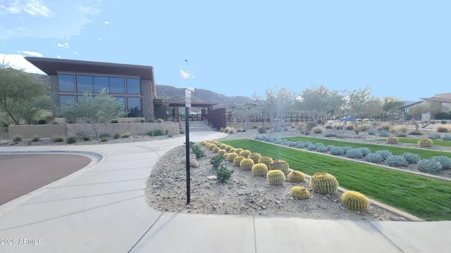 $4,500 | 712 East Buist Avenue, Phoenix, AZ 85042