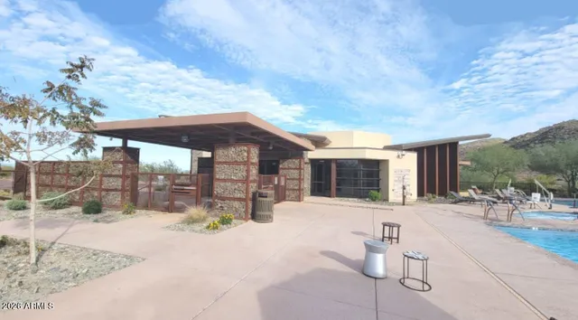 $4,500 | 712 East Buist Avenue, Phoenix, AZ 85042