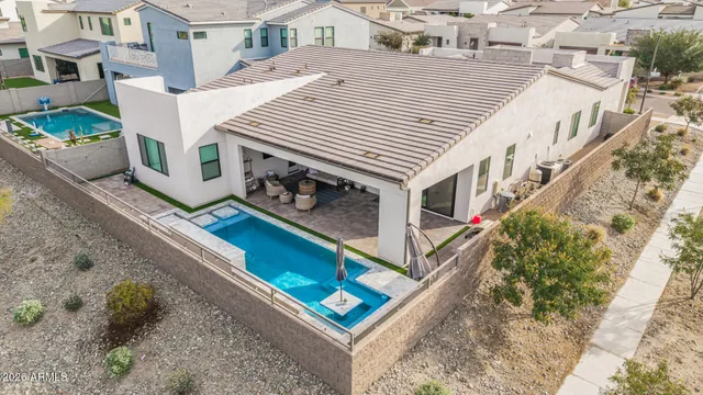 a front view of house with yard