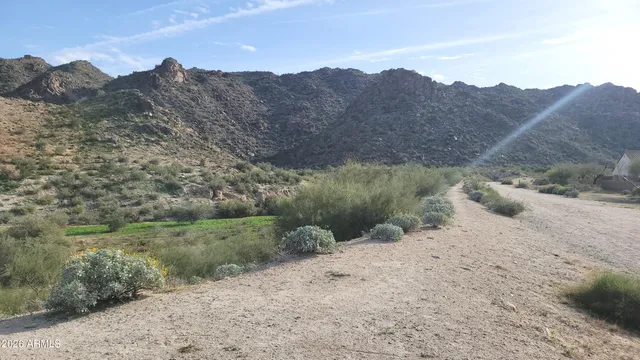 $4,500 | 712 East Buist Avenue, Phoenix, AZ 85042