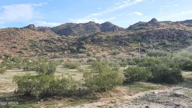 $4,500 | 712 East Buist Avenue, Phoenix, AZ 85042