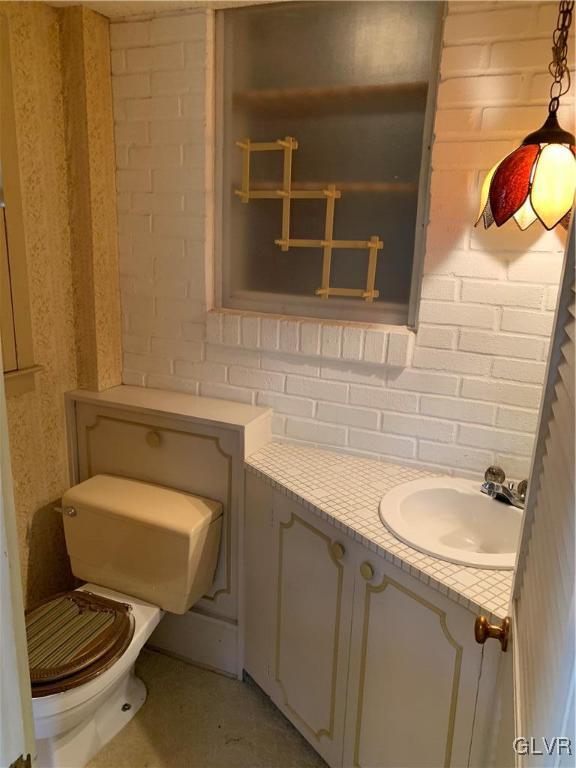 3017 Devonshire Road Allentown, PA 18103 - Photo 13 of 18 Gallery Image 13