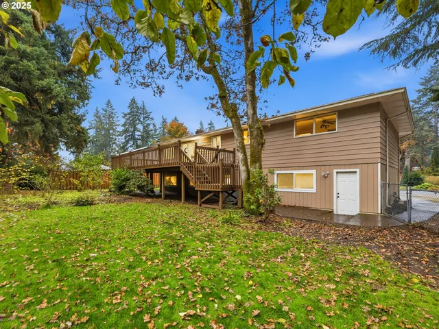 $619,000 | 16420 Chessington Court, Gladstone, OR 97027