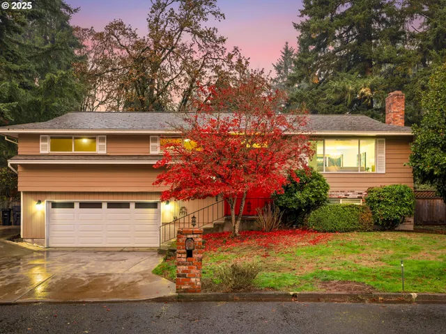 $619,000 | 16420 Chessington Court, Gladstone, OR 97027