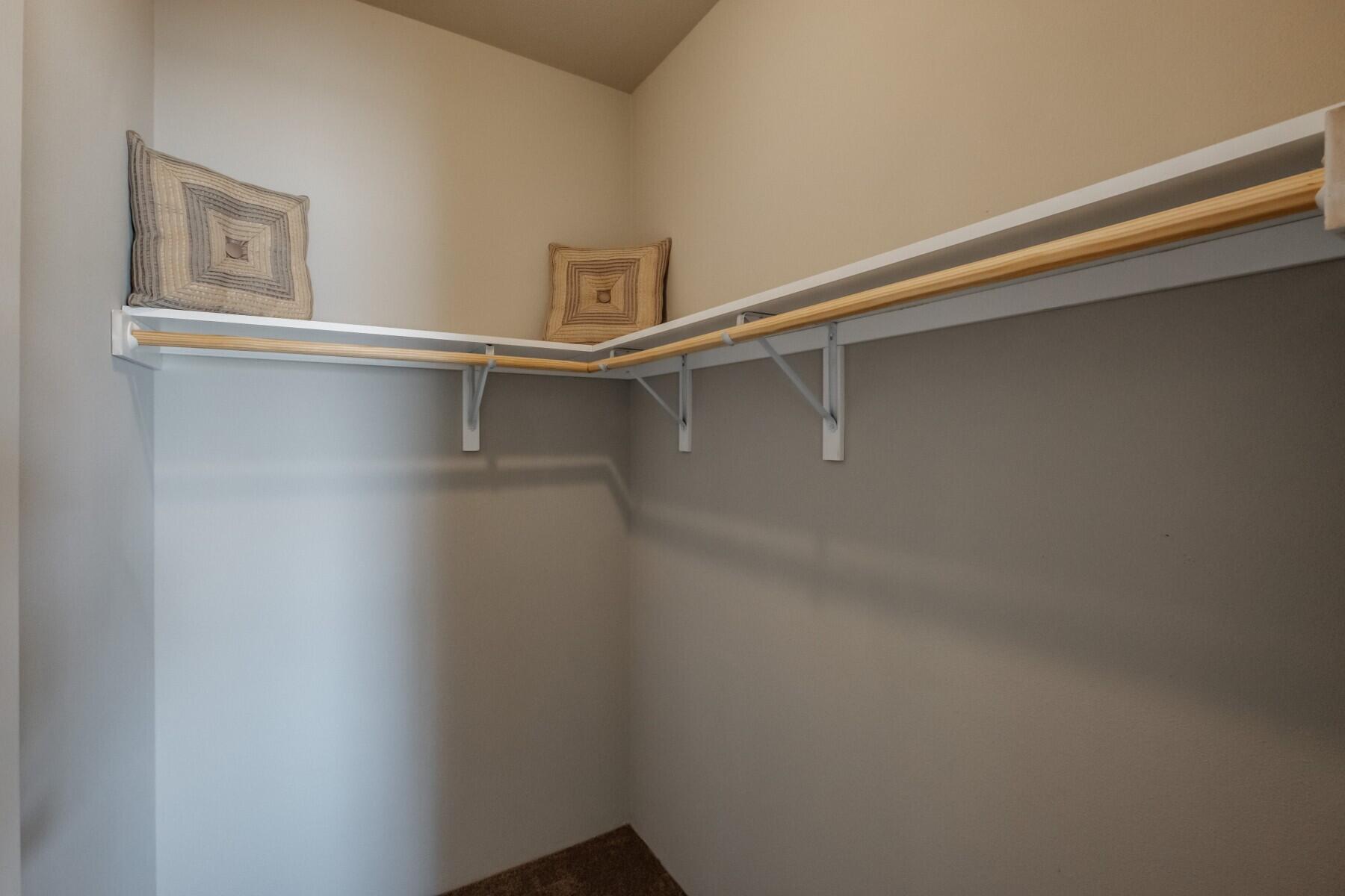 51440 Telegraph Road La Pine, OR 97739 - Photo 27 of 42 Walkin Closet-Bedroom 1