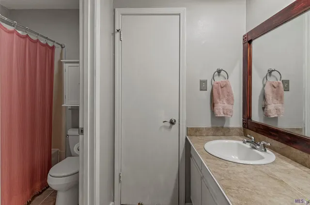 $135,000 | 5440 Sleepy Hollow Drive, Baton Rouge, LA 70817