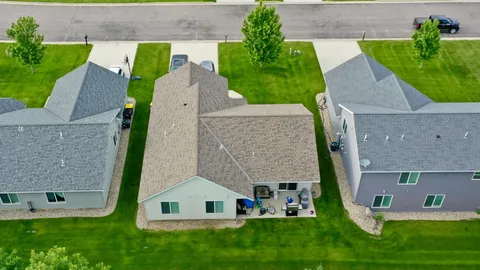 $295,000 | 1633 18th Avenue Northwest, Willmar, MN 56201