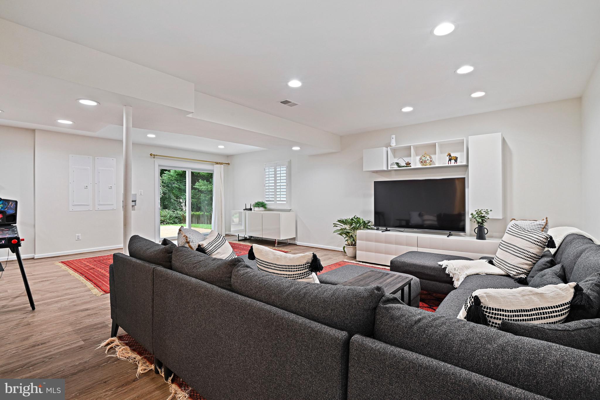 7712 Lear Road McLean, VA 22102 - Photo 17 of 112 Gallery Image 17