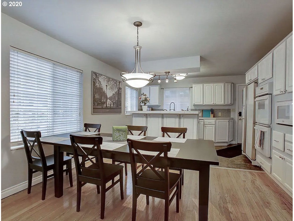 16570 Southwest Inverurie Road Lake Oswego, OR 97035 - Photo 4 of 14 Gallery Image 4