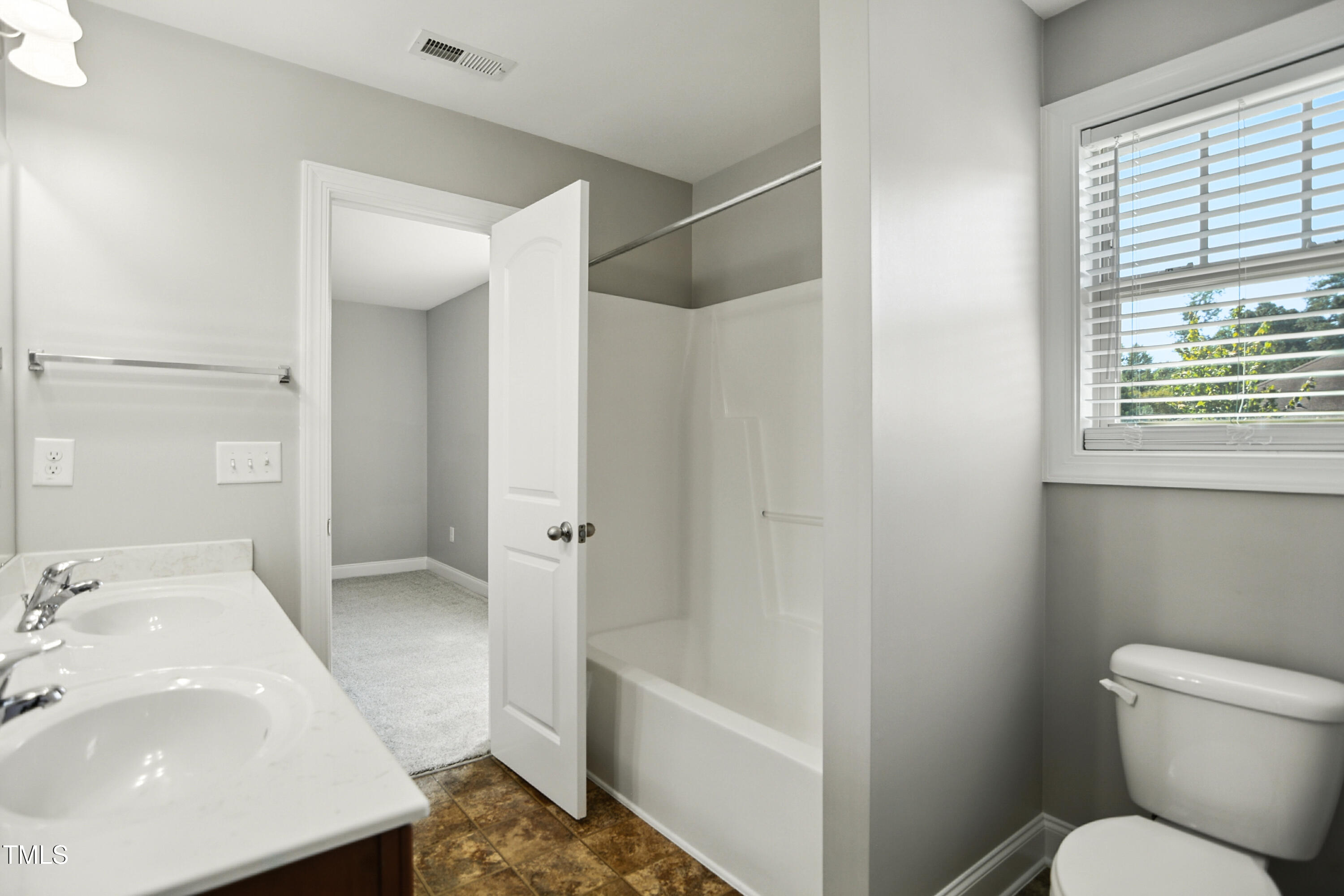 7636 Birchmoor Way Raleigh, NC 27616 - Photo 27 of 31 23