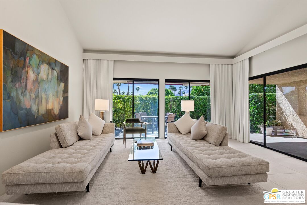 200 East Racquet Club Road, Unit 8 Palm Springs, CA 92262 - Photo 1 of 32