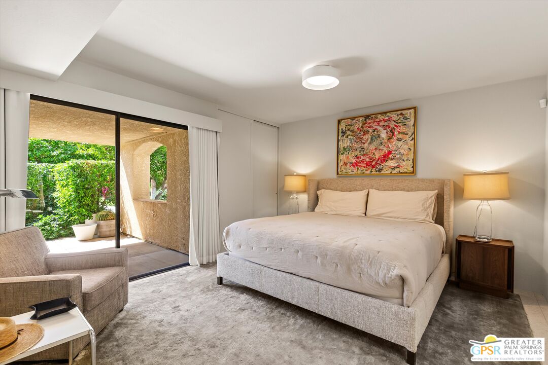 200 East Racquet Club Road, Unit 8 Palm Springs, CA 92262 - Photo 13 of 32